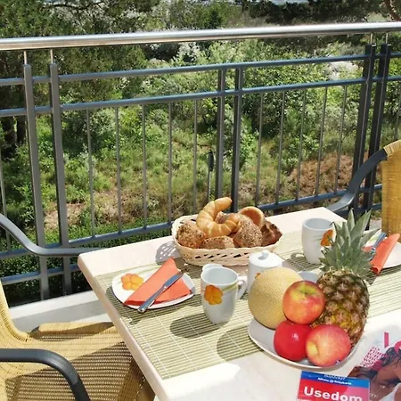 Apartment Strandhaus Aurell, Whg 9 Seitl Meerblick